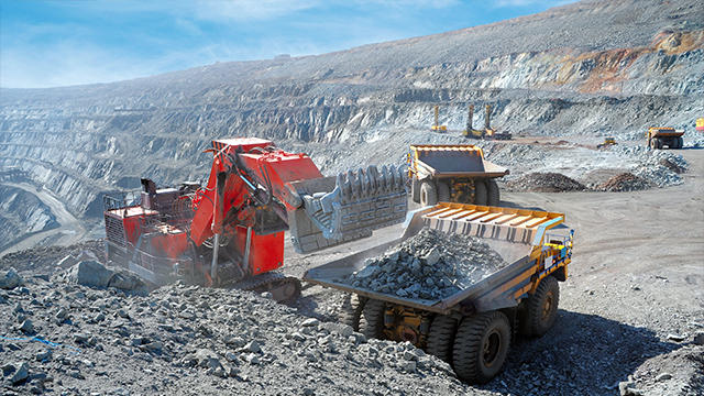 Global Iron Ore Market Shifting to a Buyer's Market Amid Loosening Supply-Demand Dynamics