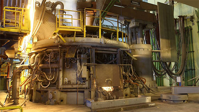 Comparison of Principles and Advantages of Different Cast Iron Production Equipment