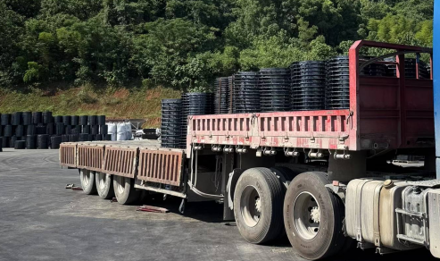 How Thick Should a Manhole Cover Be? A15 to F900 Thickness Explained How Thick Should a Manhole Cover Be? A15 to F900 Thickness Explained