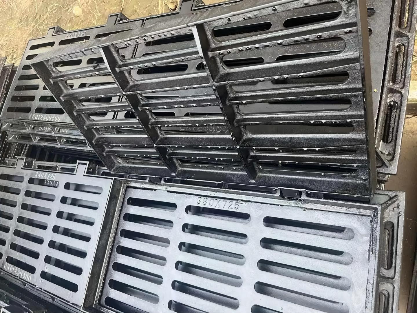 What Are the Advantages of Double-Grate Offset Gutter Storm Drain Grates?